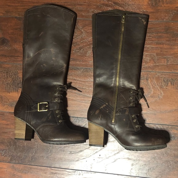 Timberland Boots - Picture 2 of 4